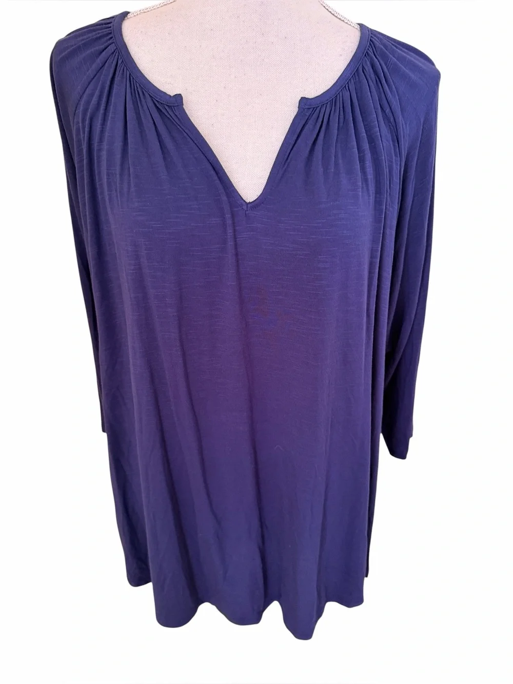 Lane Bryant Navy Blue Jersey Notched V-Neck 3/4 Sleeve Swing Top 18
